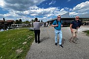 930ae5f8-e147-40bb-9df1-a71353edfba8.jpg